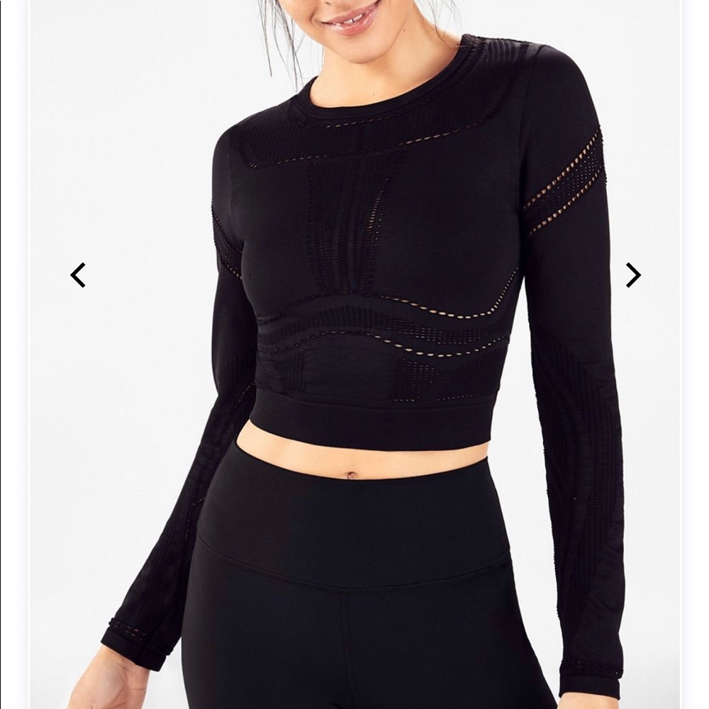 Fabletics black crop top for workout size S